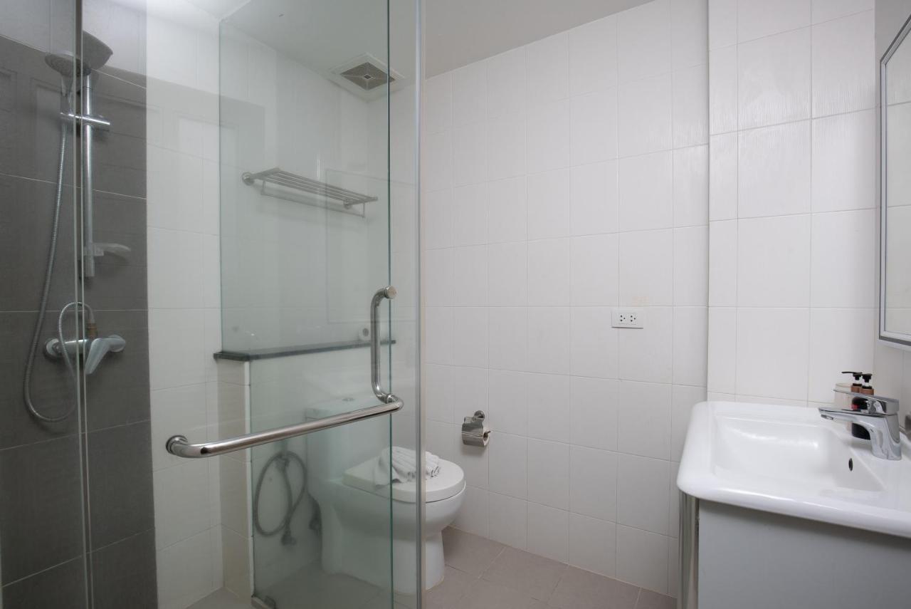 The Patong Center Hotel Екстериор снимка